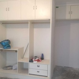 远景花园100㎡现代简约在建工地