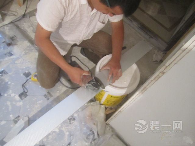 广州三房126平橱柜安装
