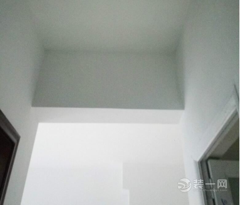 广州装修业主李先生装修进程之洗手间吊顶+墙灰