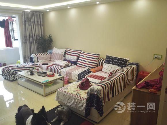 客厅装修效果图 现代简约装修实景图片